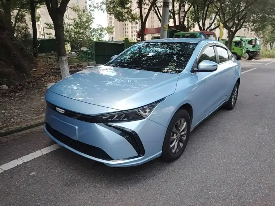 Geely Geometry G6 480 New Intelligence Edition 2023