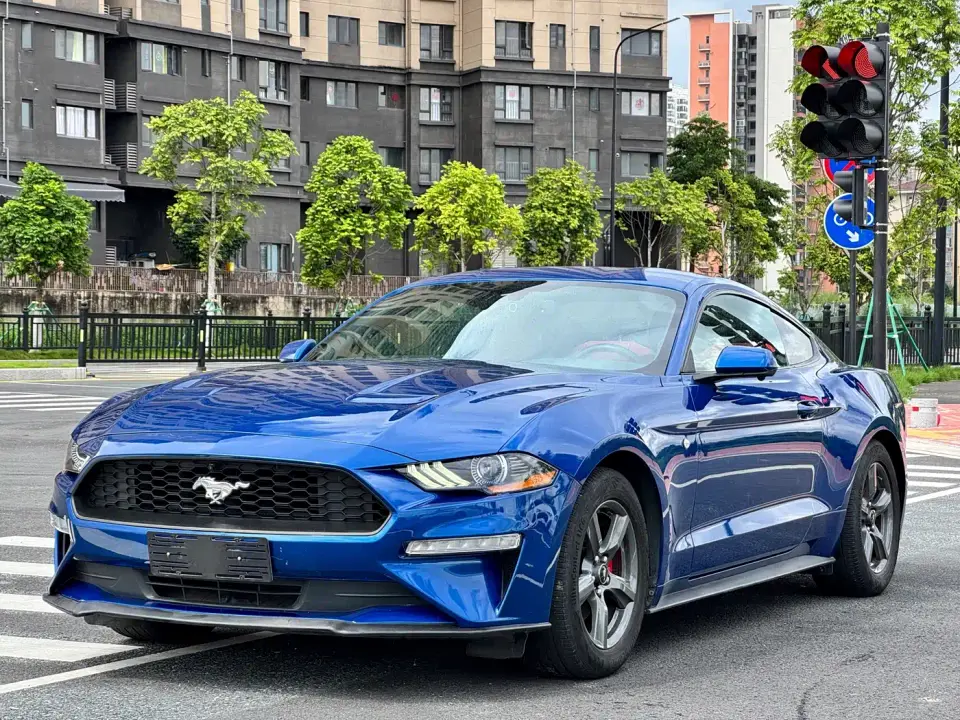 Ford Mustang 2.3L EcoBoost 2019