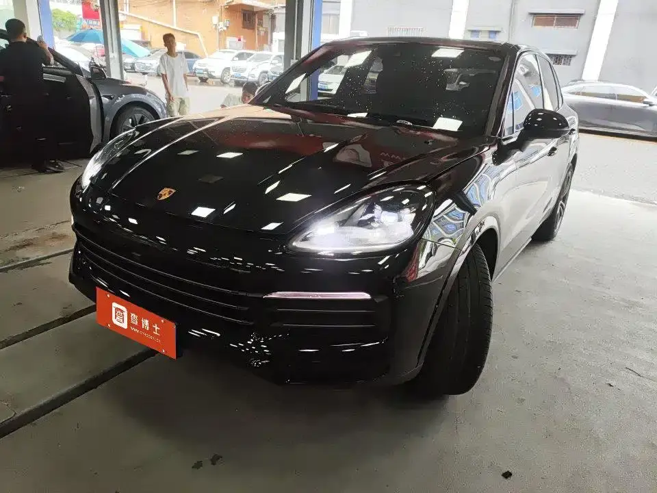 Porsche Cayenne Cayenne 3.0T Platinum Edition 2023