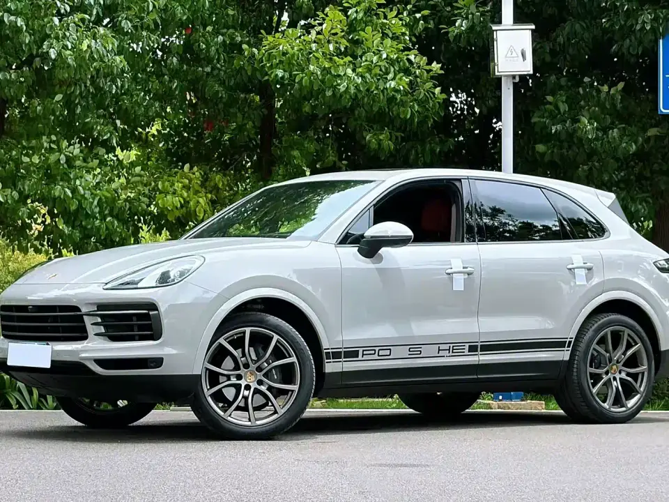 Porsche Cayenne Cayenne 3.0T Platinum Edition 2023