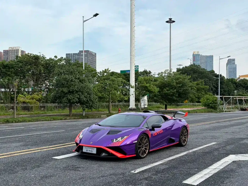 Lamborghini Huracán Huracán STO 2023