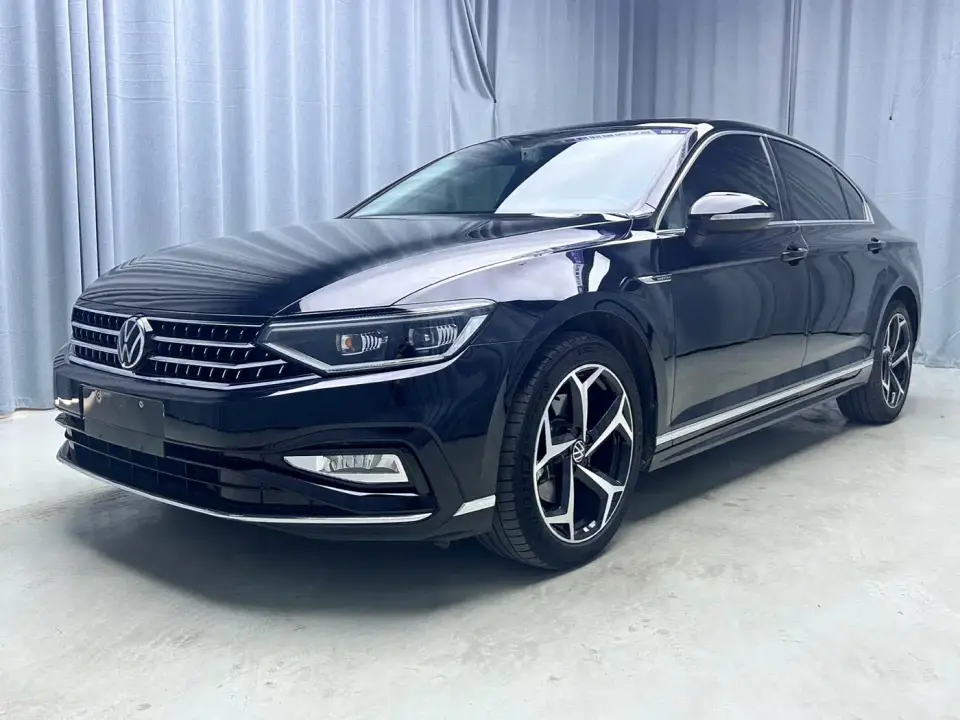 Volkswagen Magotan 2 Million Units Commemorative Edition 280TSI DSG Comfort 2023