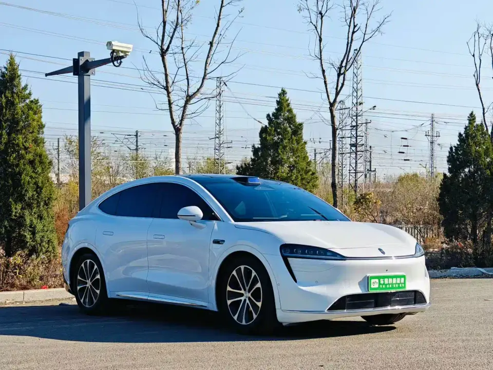 Zhijie Luxeed R7 Pure Electric 802km Max 2025