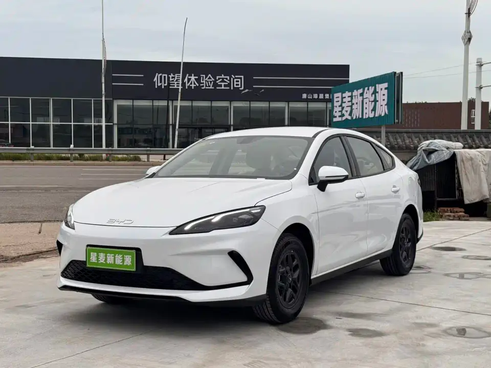 BYD Hai Bao 05 DM-i DM-i 128KM Luxury 2026