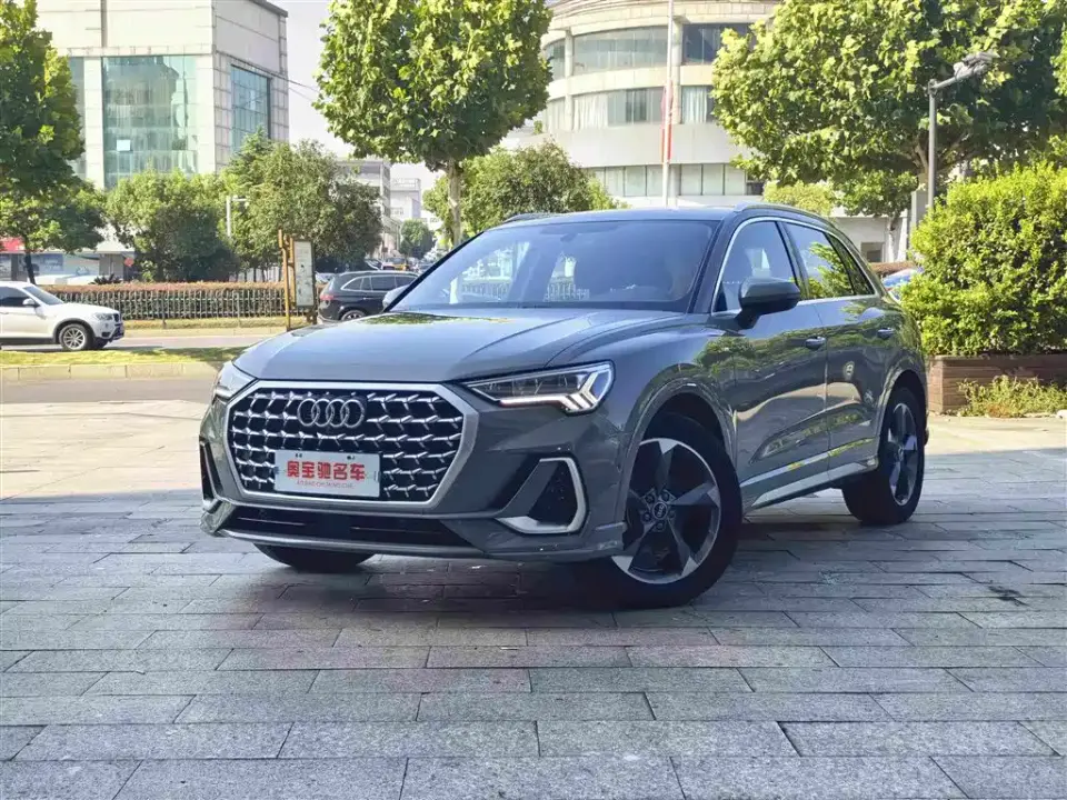 Audi Q3 35 TFSI Fashion Sport 2024