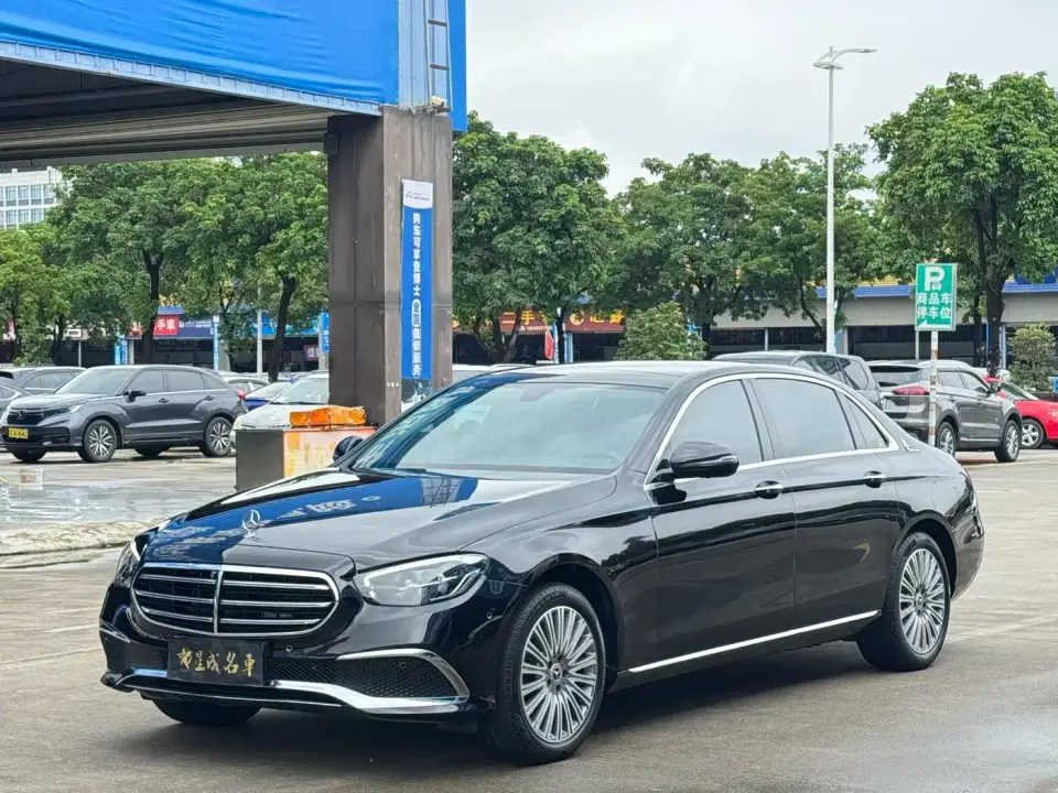Mercedes-Benz E-Class Facelift E 300 L Luxury 2023