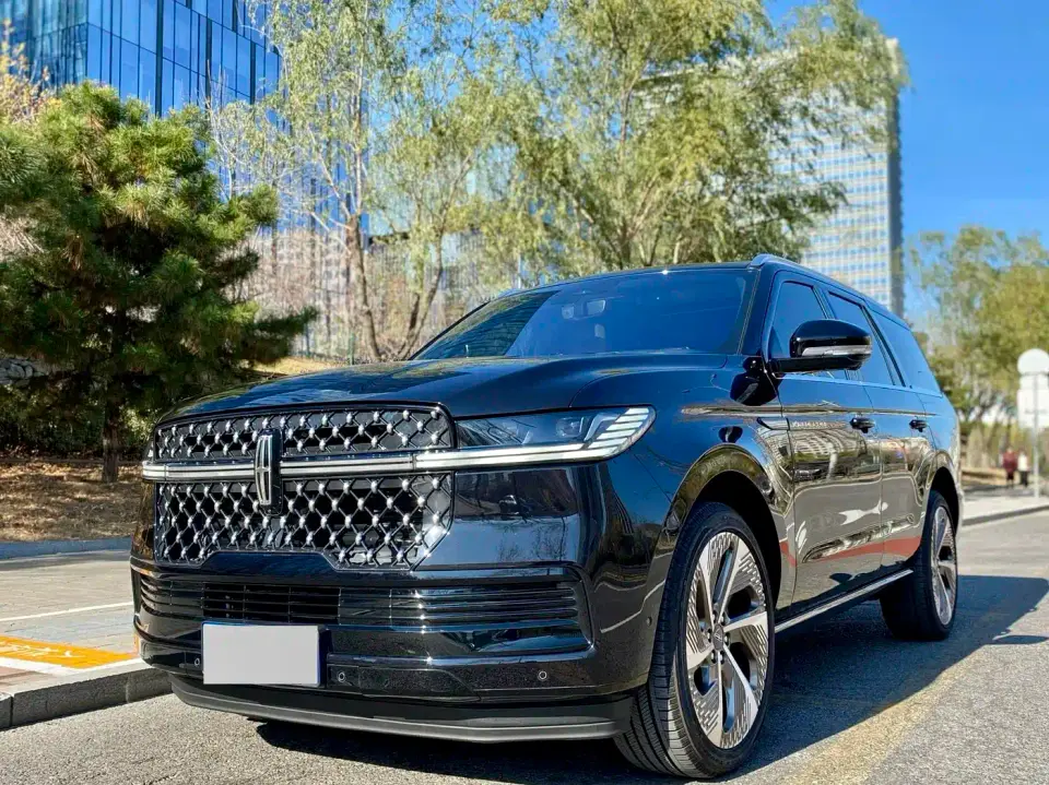 Lincoln Navigator 3.5T Presidential Edition 2025