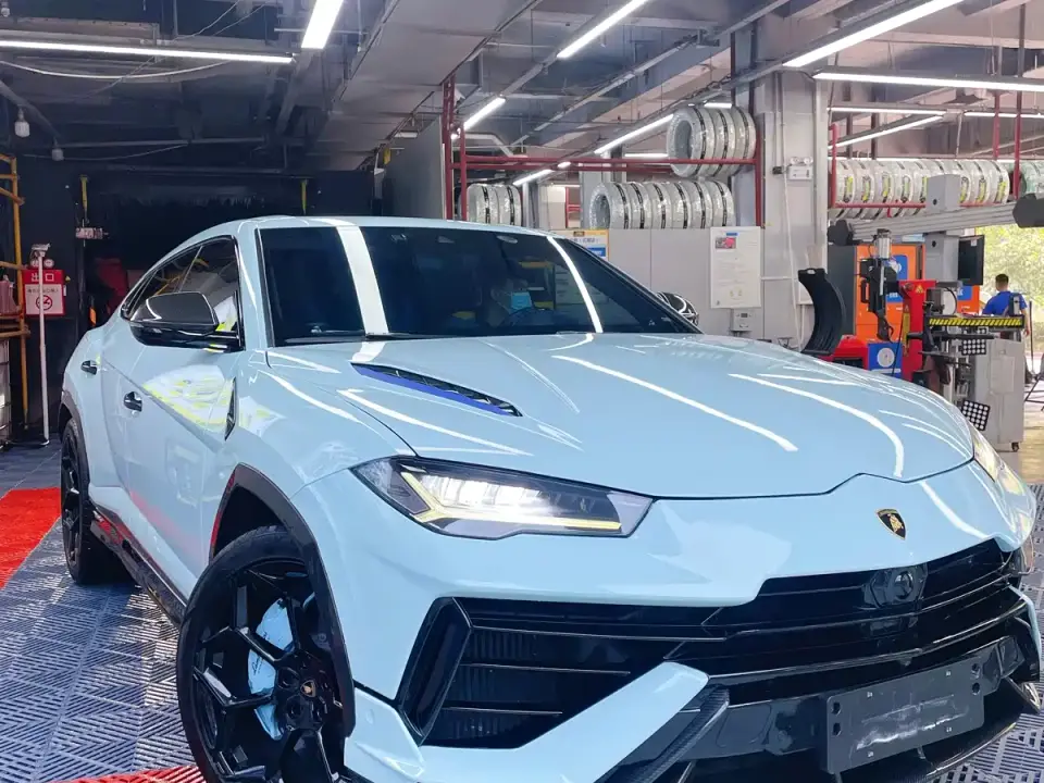 Lamborghini Urus 4.0T V8 2019