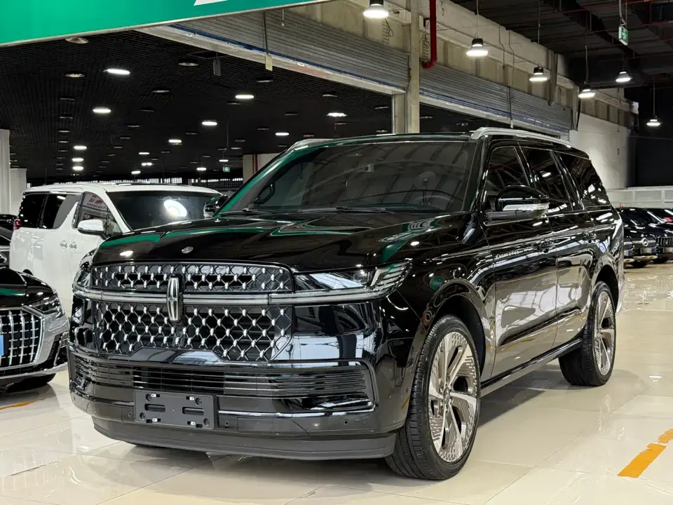 Lincoln Navigator 3.5T Presidential Edition 2025