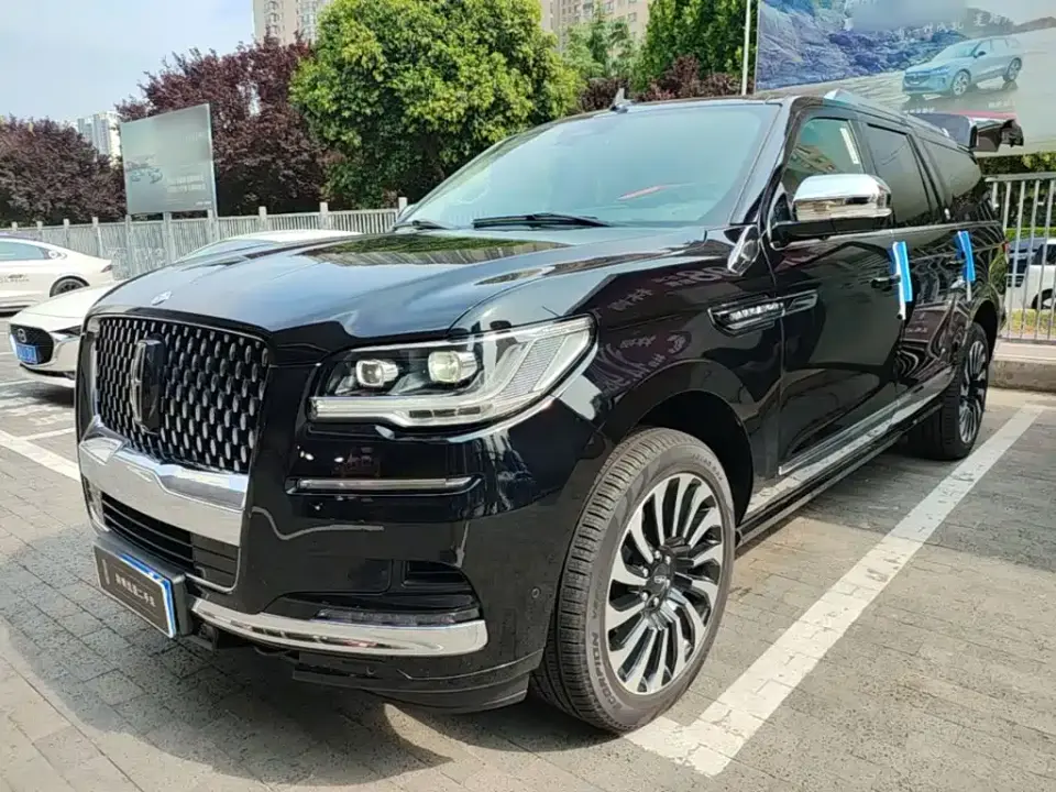 Lincoln Navigator 3.5T Long Wheelbase Presidential Edition 2026
