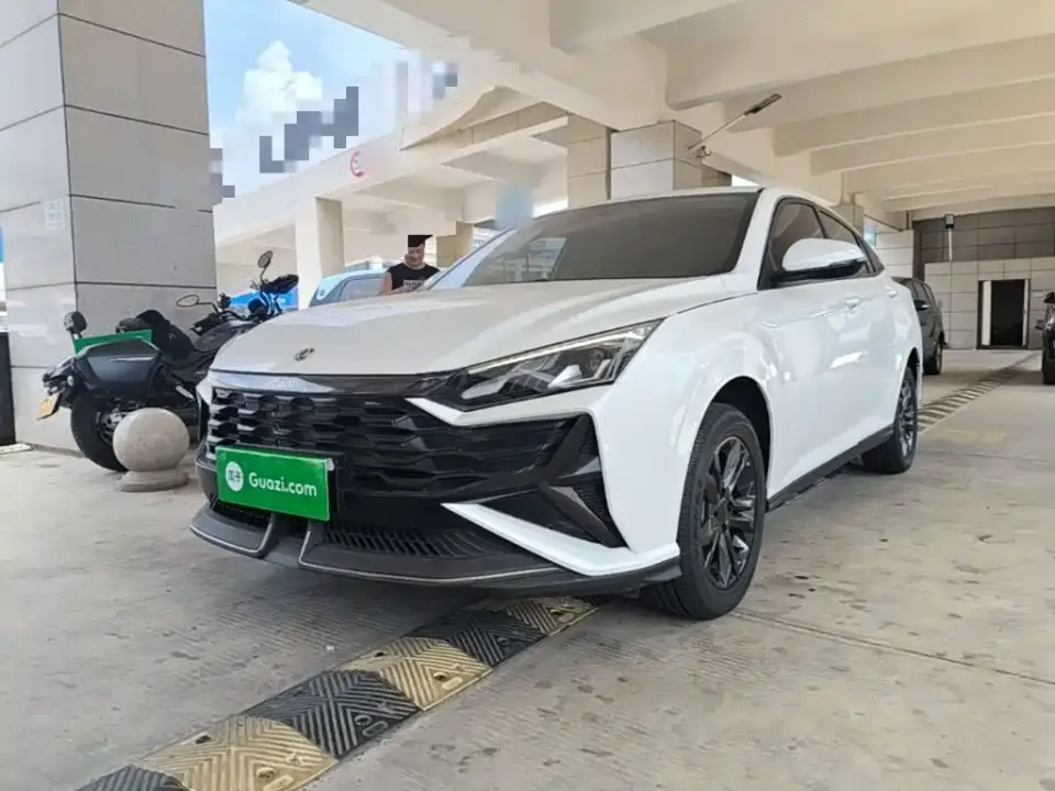 Dongfeng Aeolus Yixuan 1.5L Auto Luxury 2025