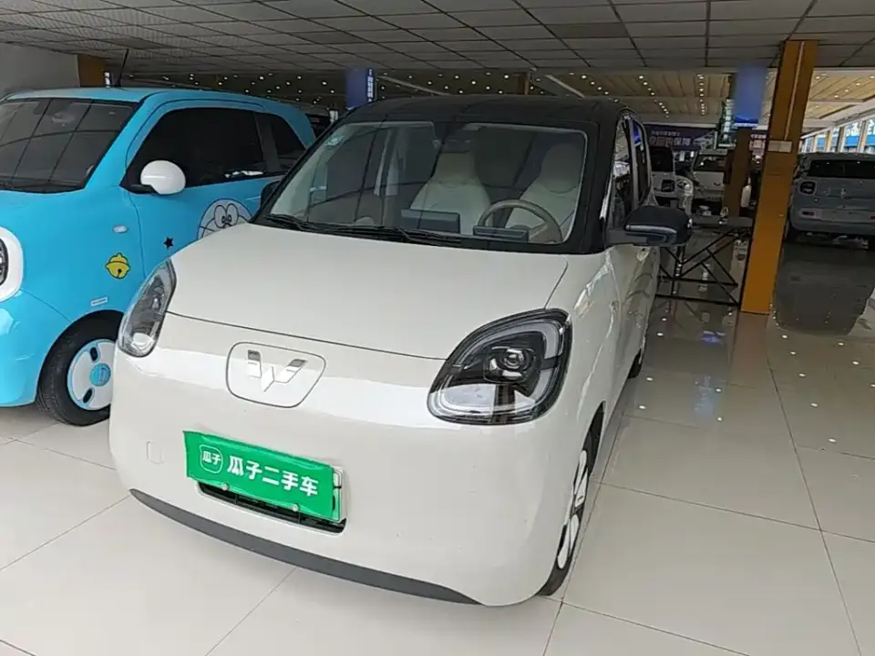 Wuling Motors Hongguang MINIEV 4-Door Premium+ Edition 2025