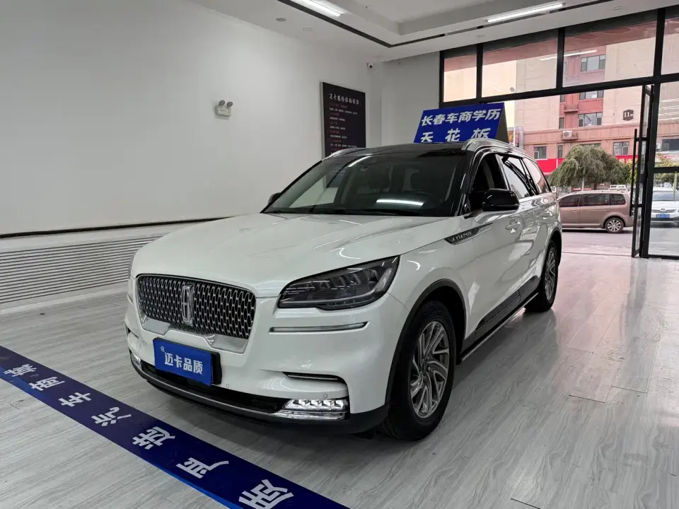 Lincoln Aviator 3.0T V6 4WD Premium Edition 2022