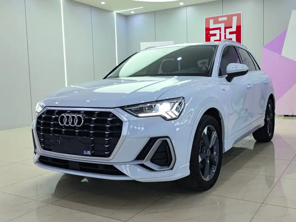 Audi Q3 35 TFSI Fashion Dynamic 2022