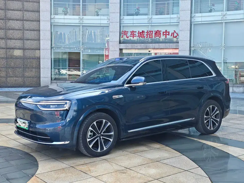 AITO Wenjie AITO M7 Extended Range Max AWD 5-seater 2025