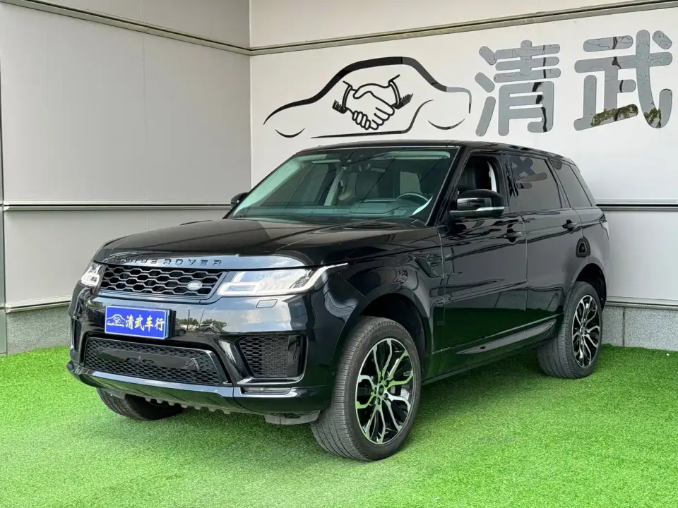 Land Rover Range Rover Sport 3.0 L6 Gloss Black Edition 2021