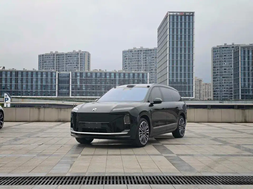 NIO ES8 Base Model 2026