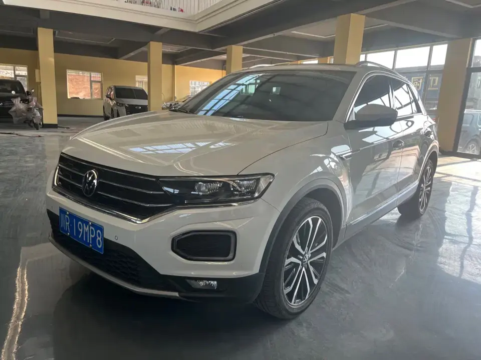 Volkswagen T-ROC 280TSI DSG 2WD Comfort PLUS 2023