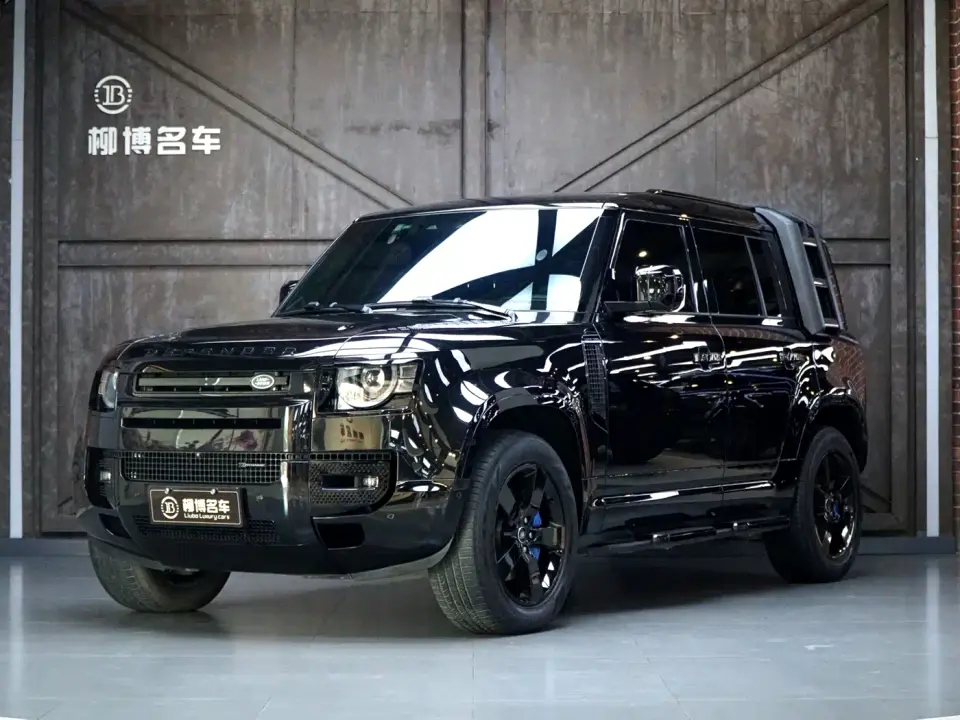 Land Rover Defender Model 110 3.0T P400 X-DYNAMIC HSE 2023