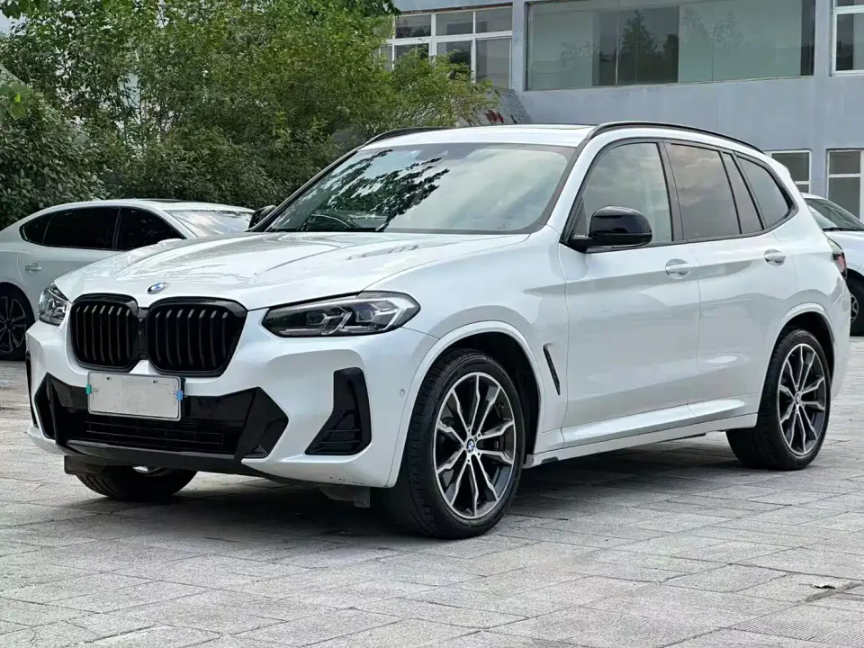 BMW X3 xDrive30i Leading M Night Package 2023