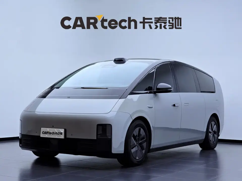 Li Auto MEGA Ultra 2024
