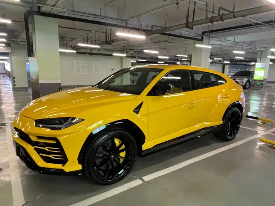 Lamborghini Urus 4.0T V8 2022