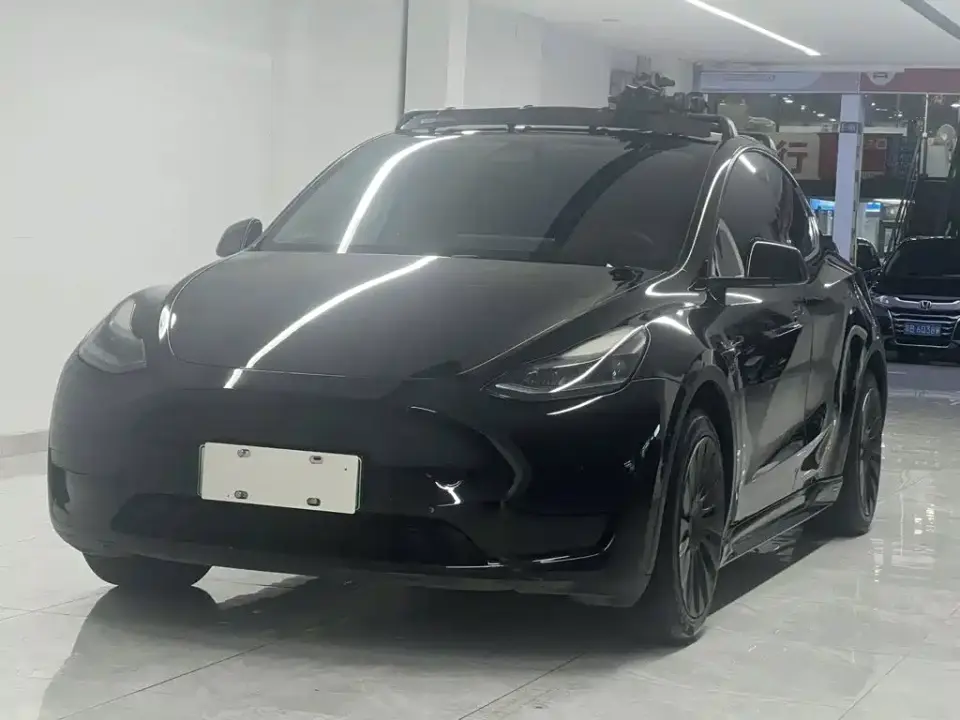 Tesla Model Y Rear-Wheel Drive Version 2023