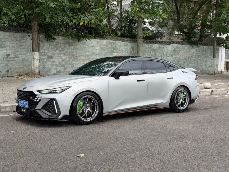 Changan UNI-V 2.0T Classic Sport 2024