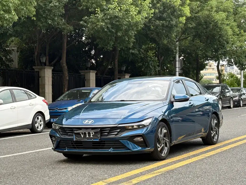 Hyundai Elantra 1.5L CVT GLX Elite Edition 2024