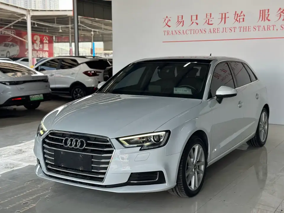 Audi A3 Facelift Sportback 35 TFSI Progressive (China VI) 2021