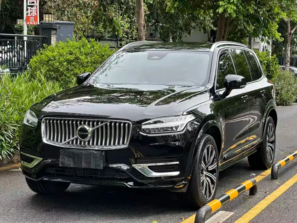 Volvo XC90 B5 Smart Luxury 7-Seater 2023