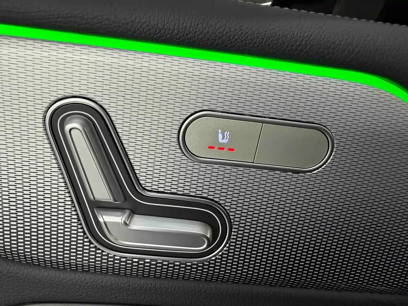 Mercedes-Benz GLB-Class GLB 180 Style 2020 — фото 13