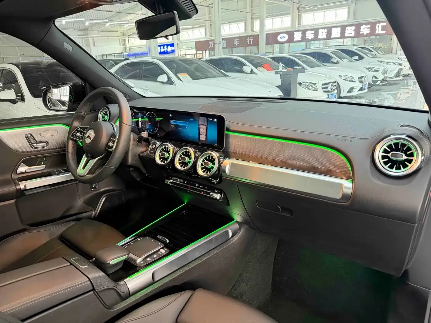 Mercedes-Benz GLB-Class GLB 180 Style 2020 — фото 18