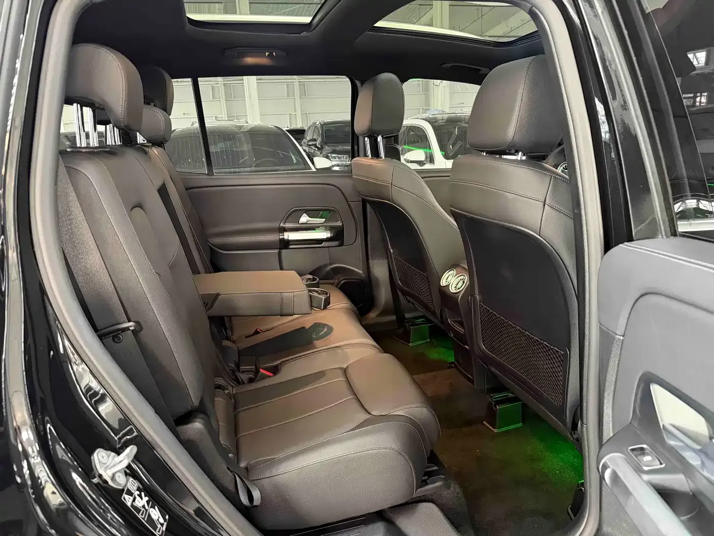 Mercedes-Benz GLB-Class GLB 180 Style 2020 — фото 16
