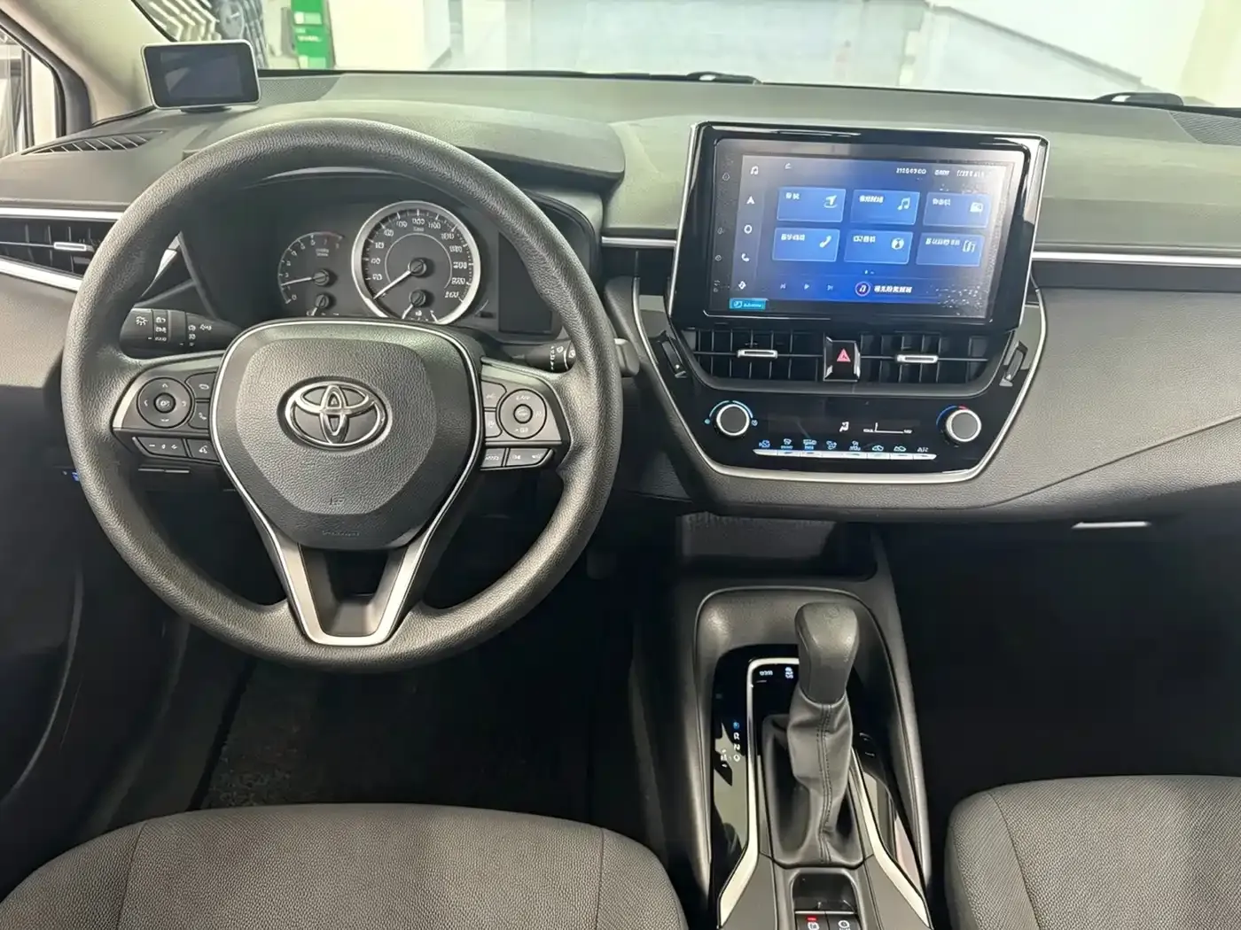 Toyota Corolla TNGA 1.5L CVT Elite Edition 2022 — фото 13