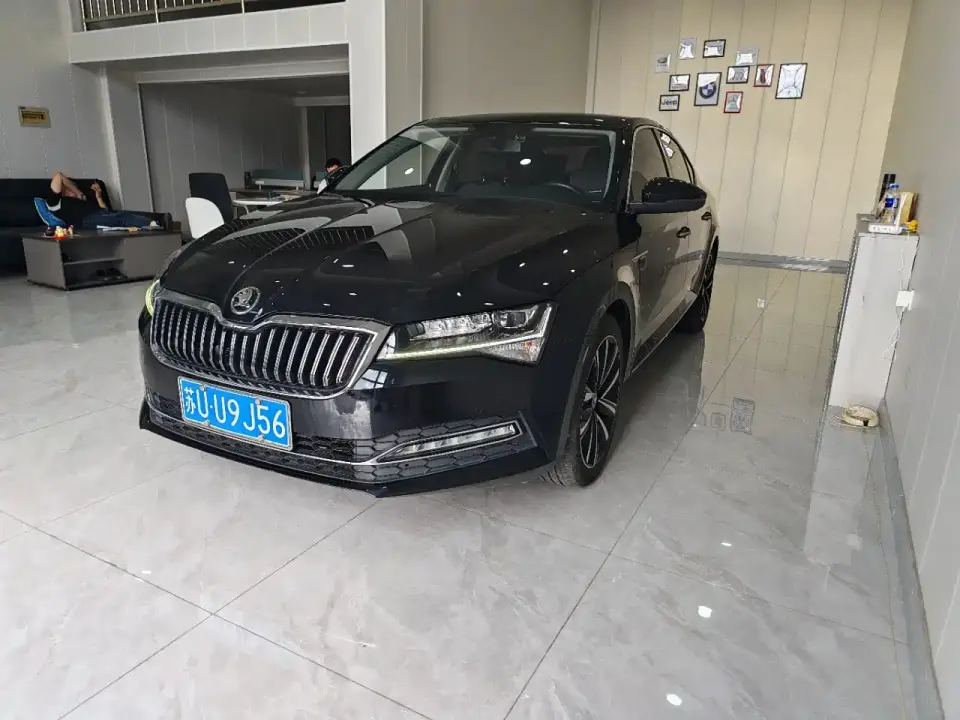 Skoda Superb Facelift TSI280 DSG Premium Edition 2023
