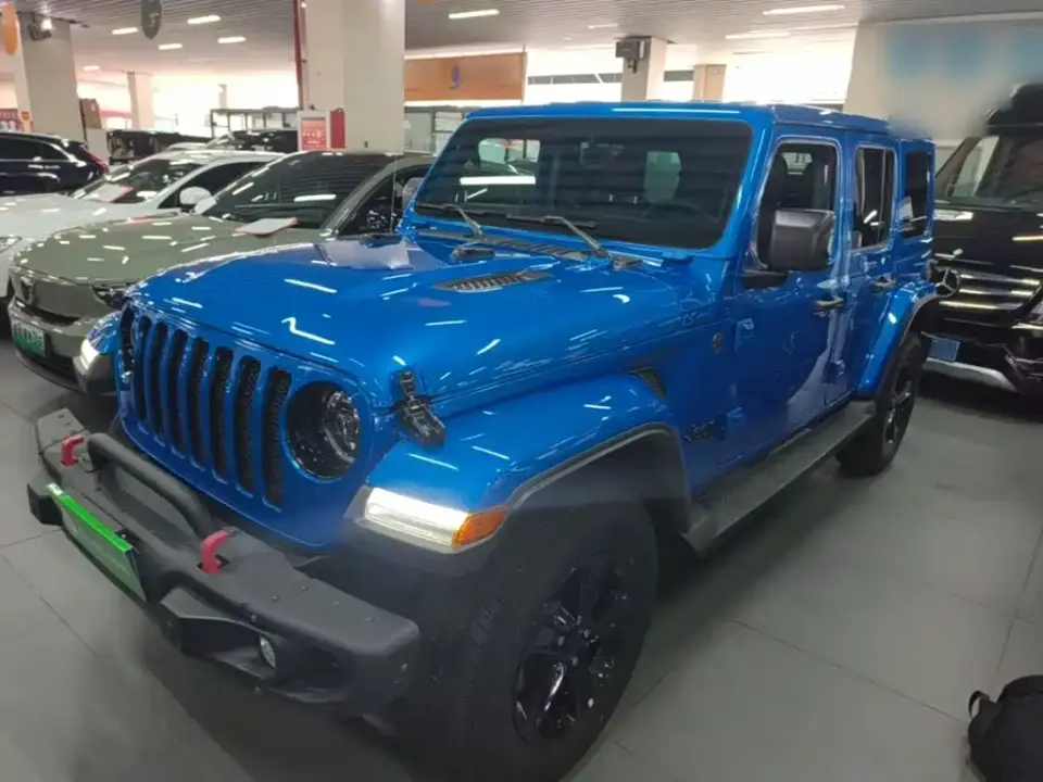 Jeep Wrangler 2.0T Highland 4-Door 2024