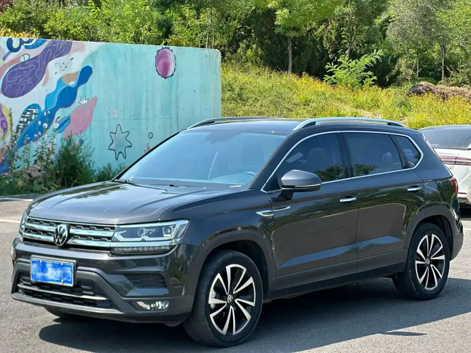 Volkswagen Tharu 280TSI FWD Luxury Edition 2023