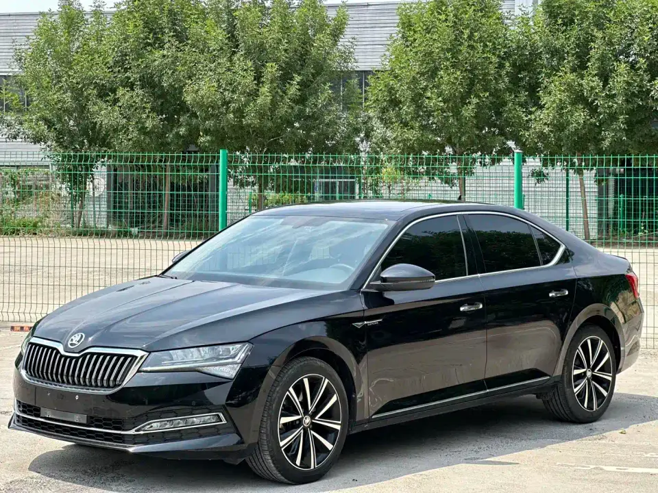 Skoda Superb Facelift TSI280 DSG Premium Edition 2024