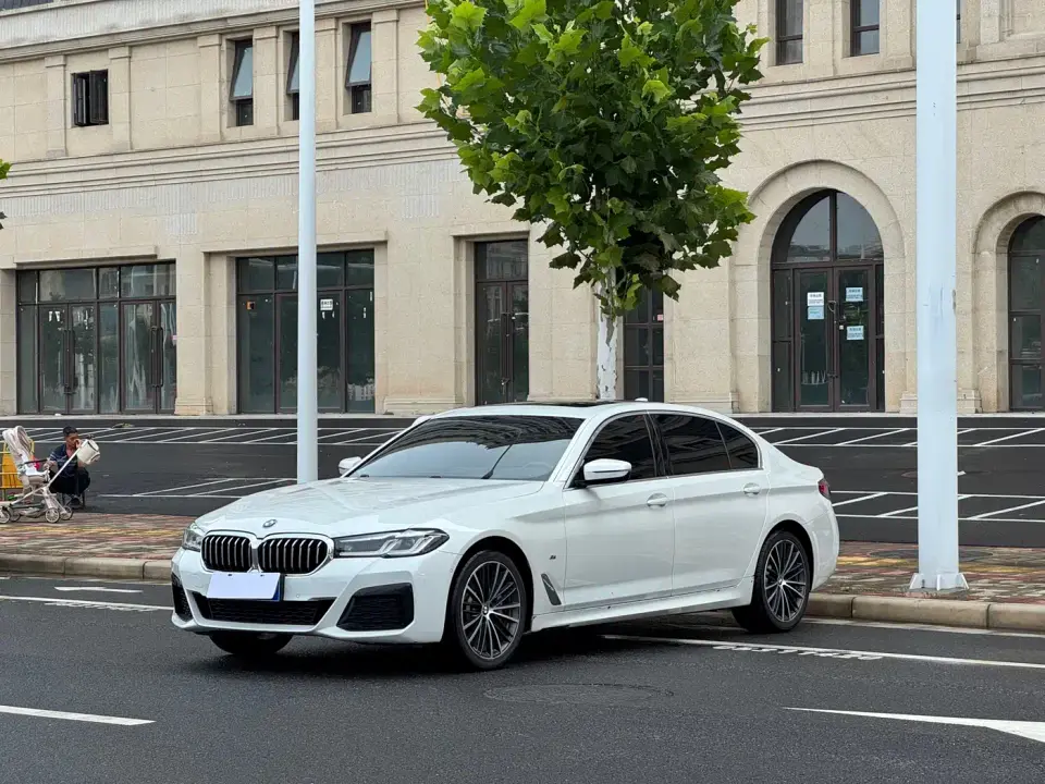 BMW 5 Series Facelift 530Li Leading M Sport Package 2023