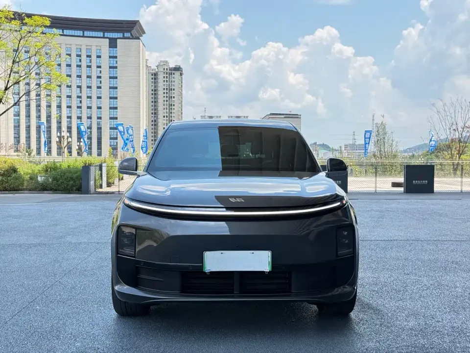 Li Auto L6 Pro 2024
