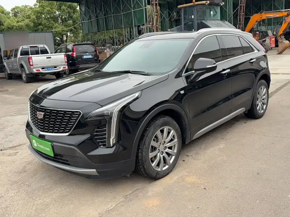 Cadillac XT4 Model Year 28T Two-Wheel Drive Luxury Model 2023