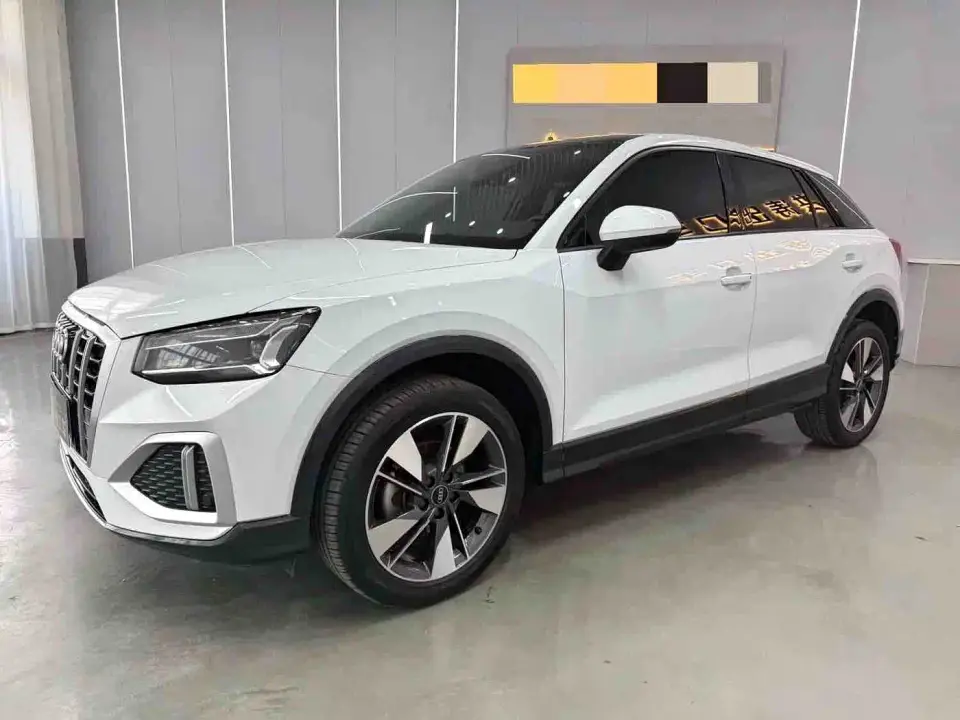Audi Q2L 35 TFSI Fashion Dynamic 2022