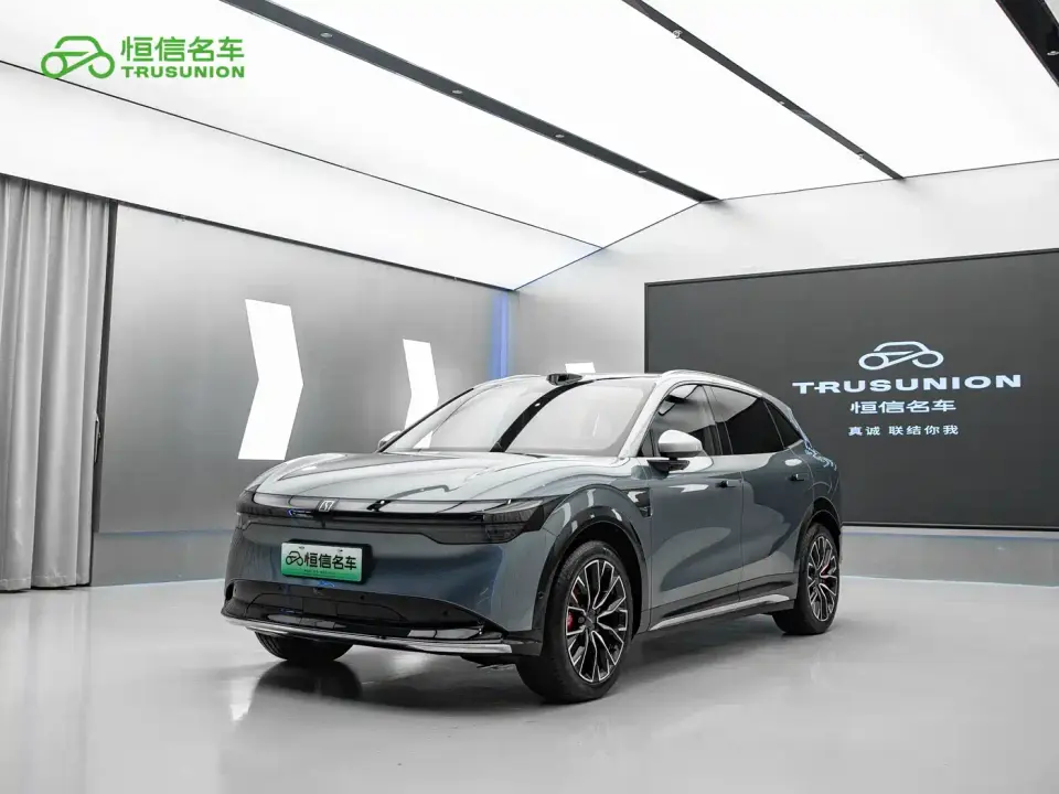 Zeekr 7X Model 75kWh RWD Smart Driving Edition 2025