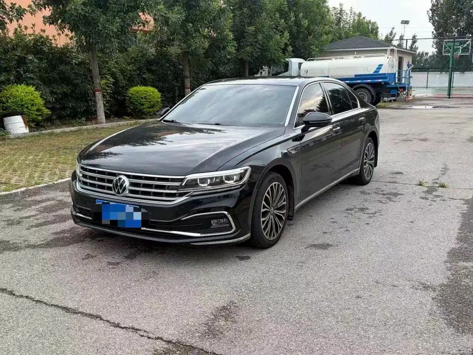 Volkswagen Phideon 380TSI Luxury Edition 2023