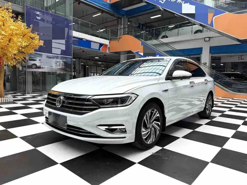 Volkswagen Sagitar 280TSI DSG Surpassing Edition 2022