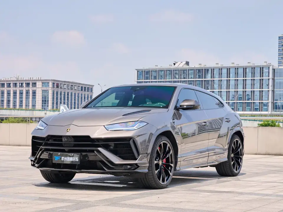 Lamborghini Urus 4.0T V8 S 2024