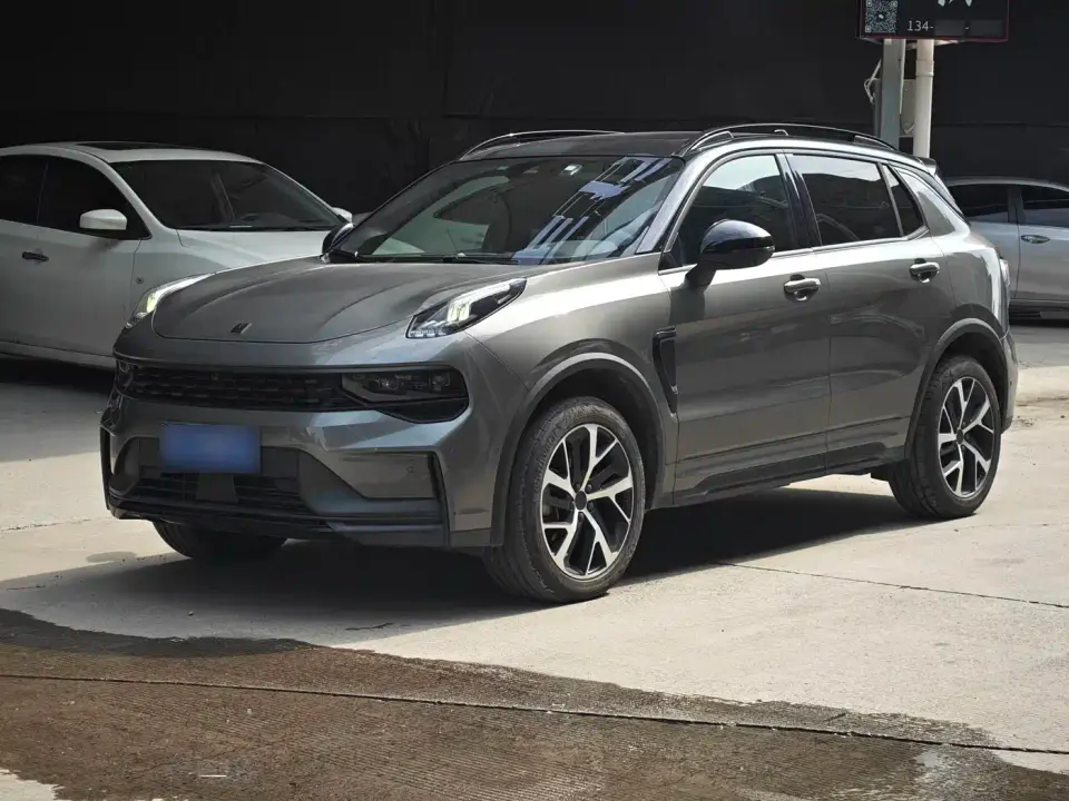 Lynk & Co 01 2.0TD AWD Halo Sport 2020