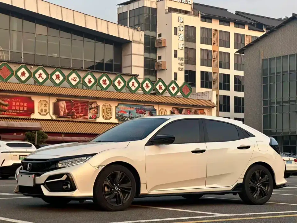 Honda Civic HATCHBACK 220TURBO CVT Trendy Cool 2022