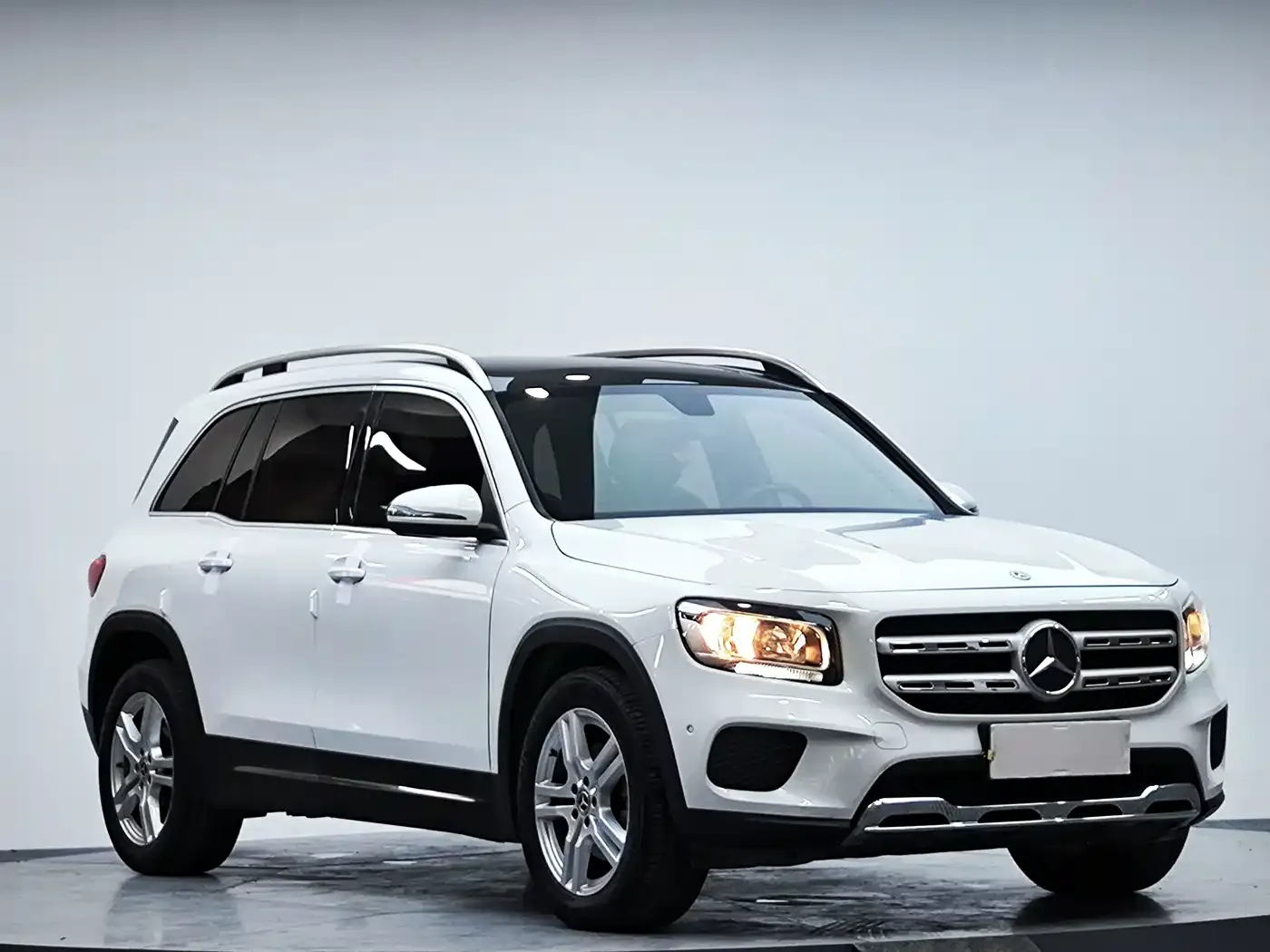 Mercedes-Benz GLB-Class GLB 180 Dynamic 2020 — фото 4